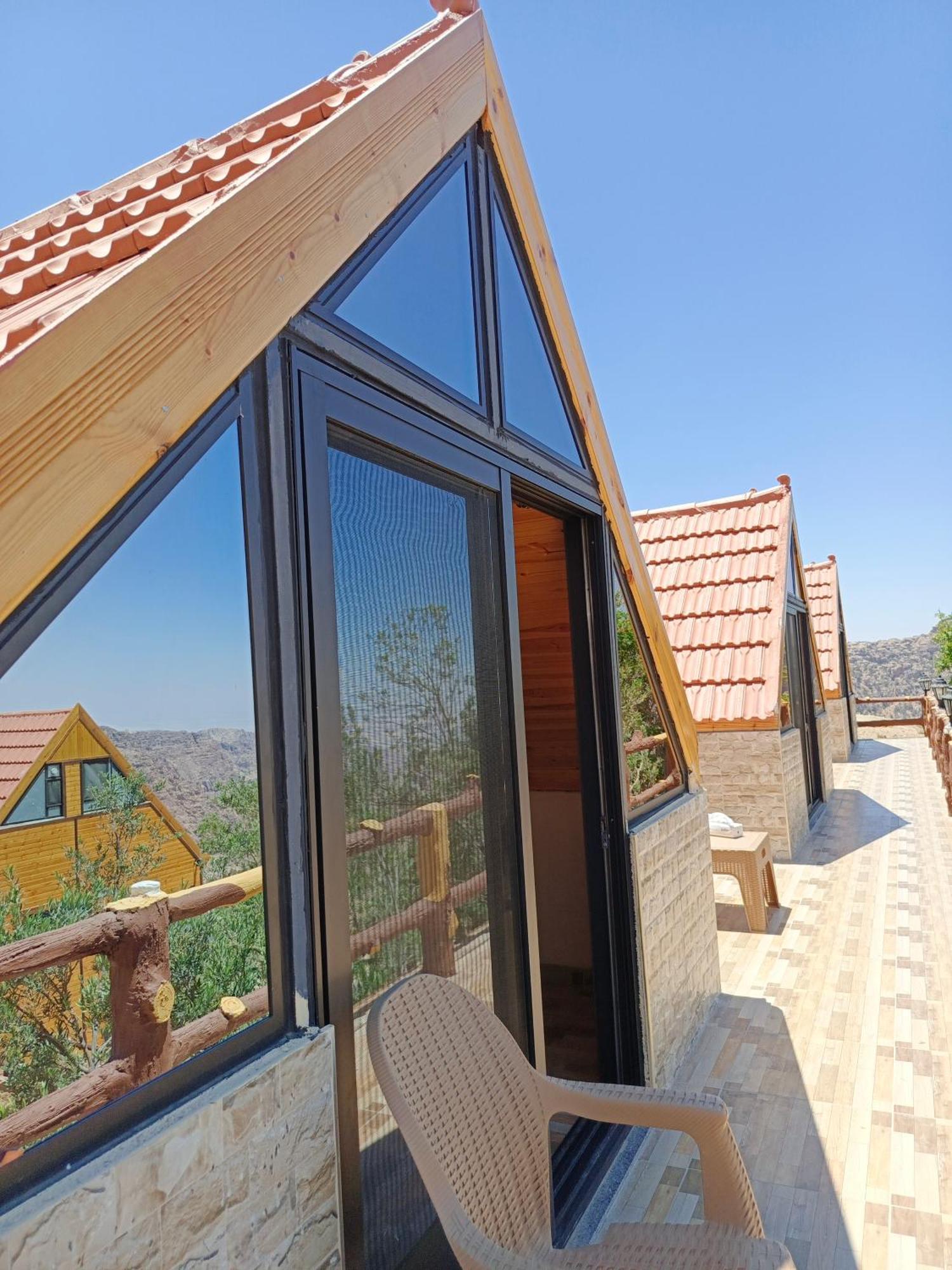Готель Dana Luxury Huts Екстер'єр фото
